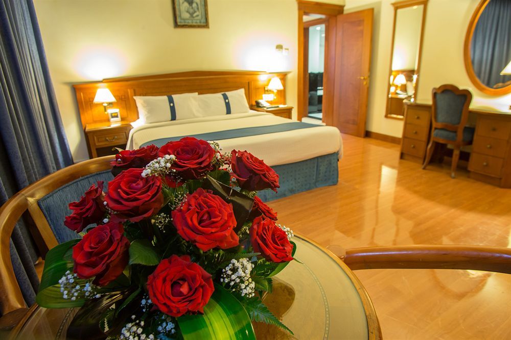 Grand Excelsior Hotel Шарджа Екстер'єр фото
